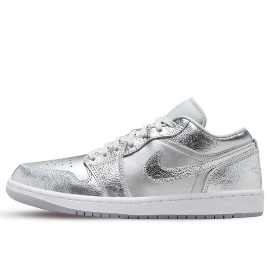 JD1 LOW METALLIC SILVER (WOMENS)