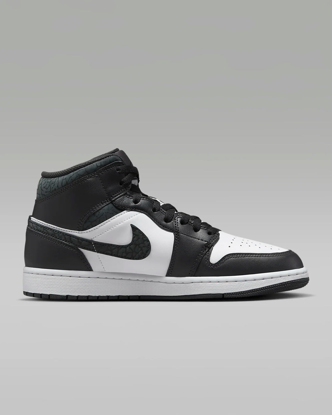 JD1 MID OFF NOIR BLACK / PANDA ELEPHANT