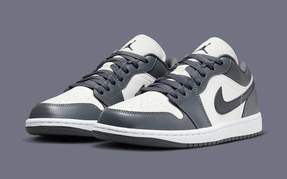 JD1 LOW OFF NOIR / DARK GREY (WOMENS)