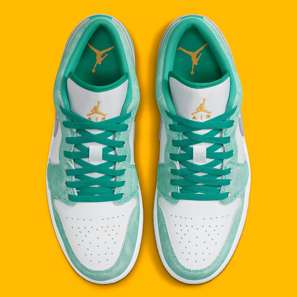 JD1 LOW SE NEW EMERALD (GS & MENS)