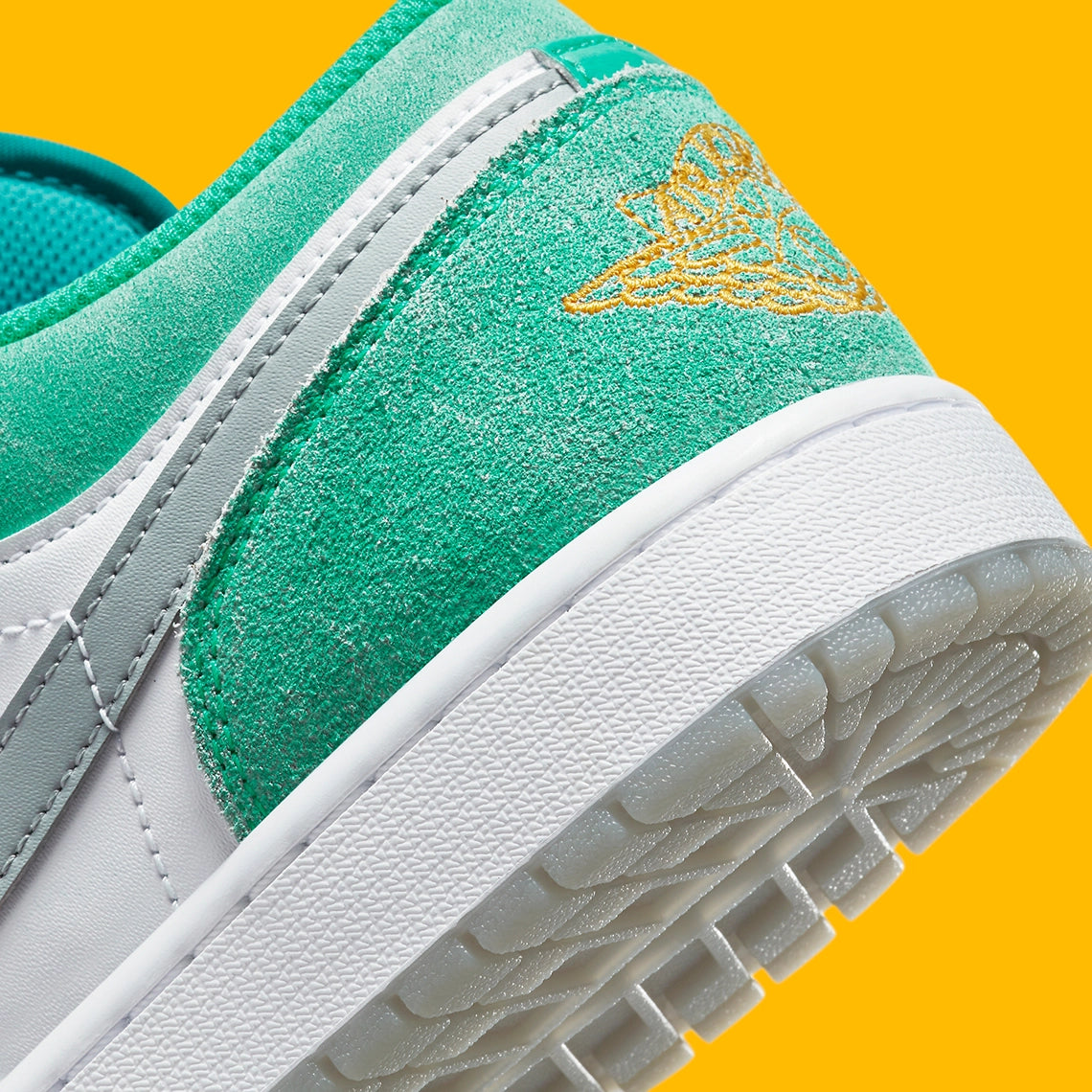 JD1 LOW SE NEW EMERALD (GS & MENS)