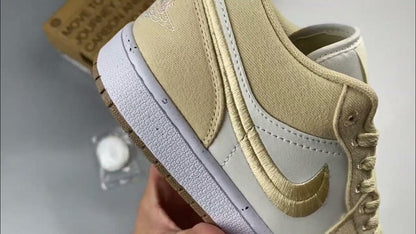 JD1 LOW CREAM CANVAS (WOMENS)