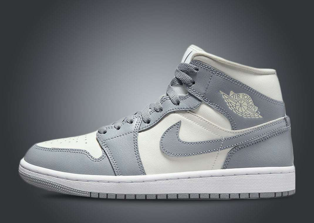 JD1 MID STEALTH (WOMENS)
