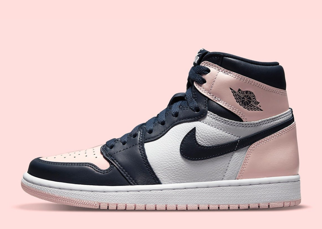 JD1 RETRO HIGH OG ATMOSPHERE (WOMENS)
